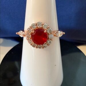 Elegant Red and Gold Women's Ring